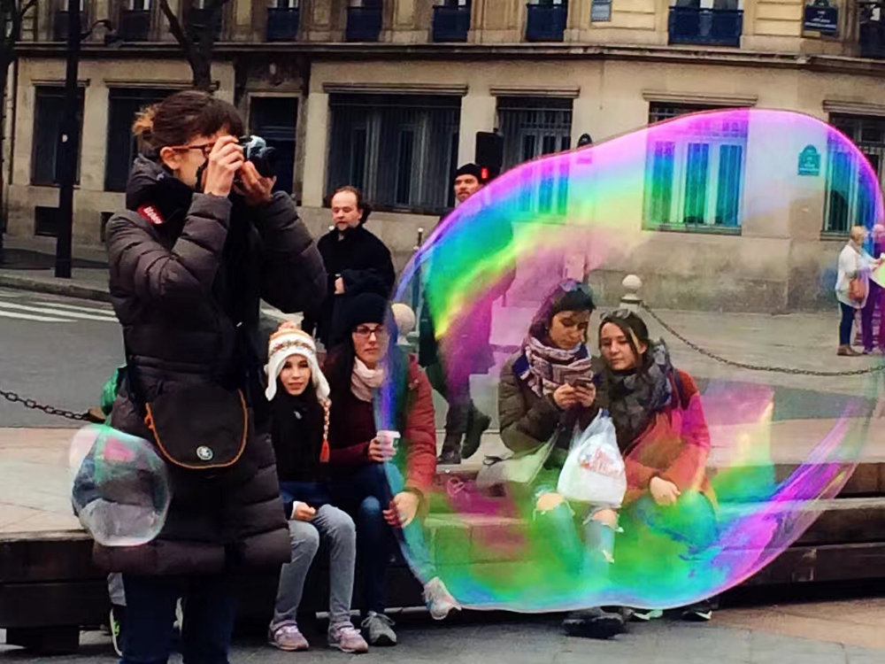 photo-enfant-bulle-paris
