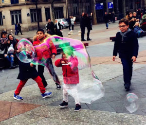 photo-enfant-bulle-paris